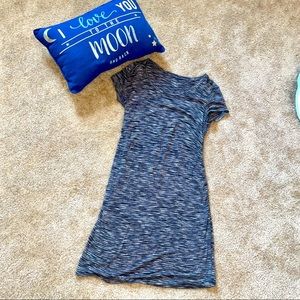 Gray and white Jersey ruched side maternity dress